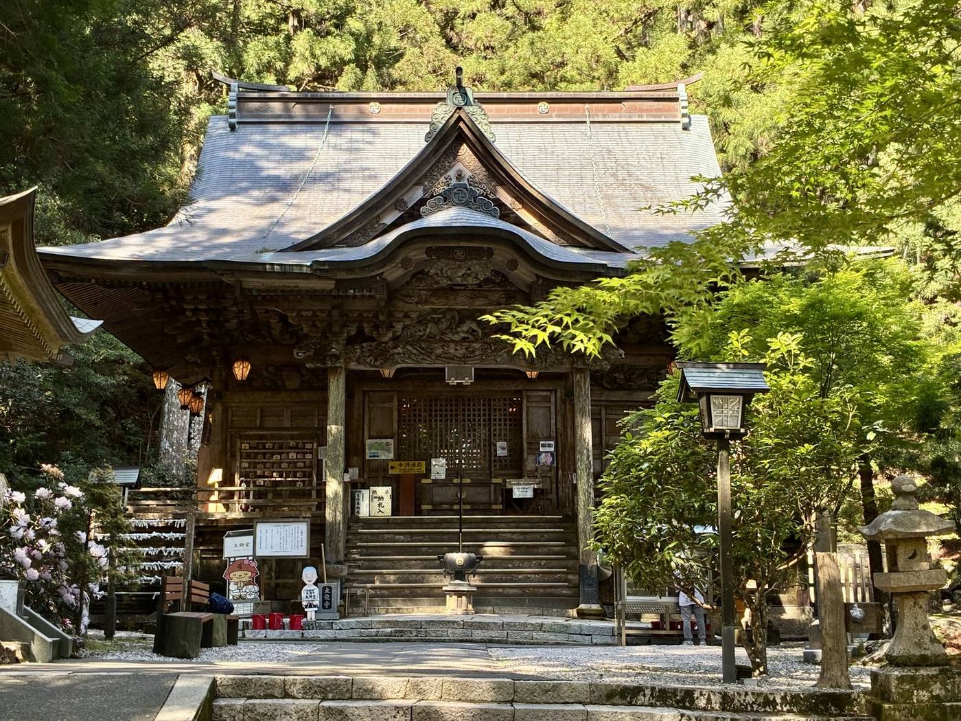 Daishidō des Tairyū-ji in einem Bergwald